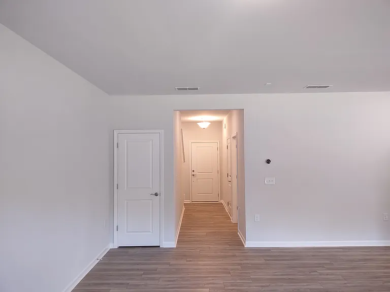 1496 Rhodes Pond St — Photo 5
