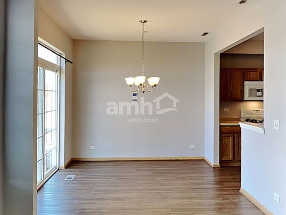 5th image of 3945 Havenhill Ct