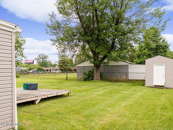 5th image of 3724 Bashford Ave