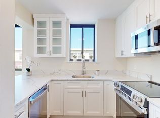 300 Newark St APT 6A, Hoboken, NJ 07030