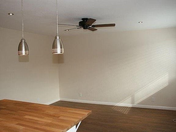 5th image of 2527 Elm Ave APT B