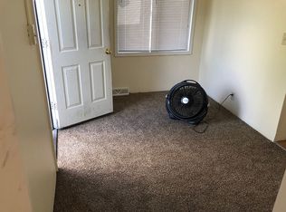 371 Nebraska Ave, Pontiac, MI 48341