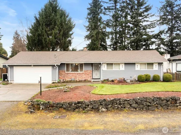 2220 126th Avenue E, Edgewood, WA 98372