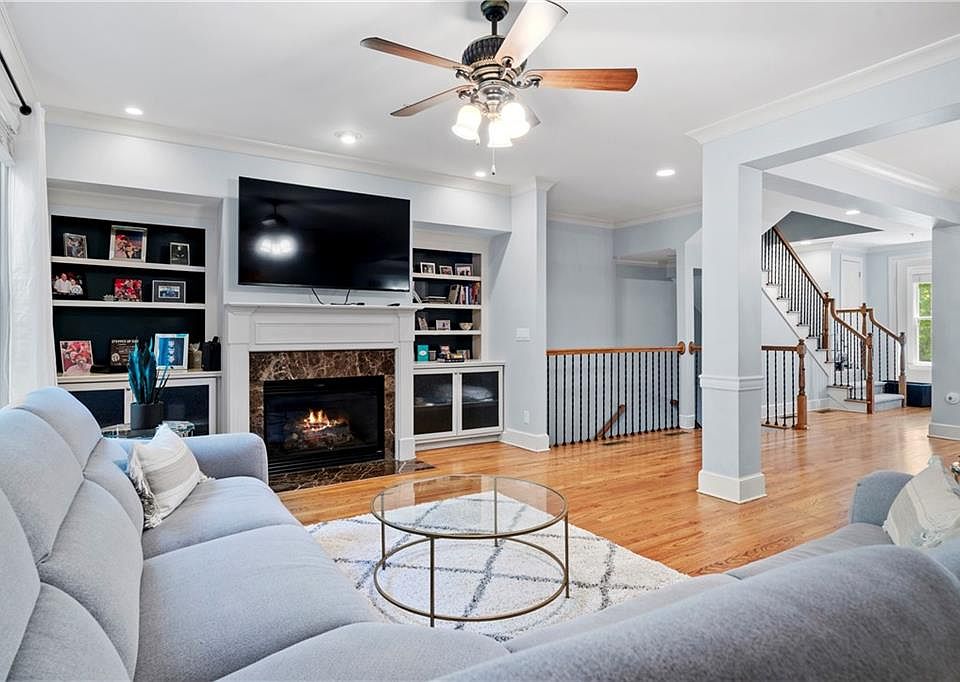 1st image of 1806 Adagio Dr