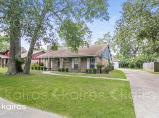 811 Poppets Way, Crosby, TX 77532