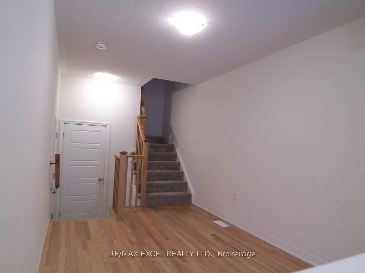 3 bed, $2,900 — Photo 4