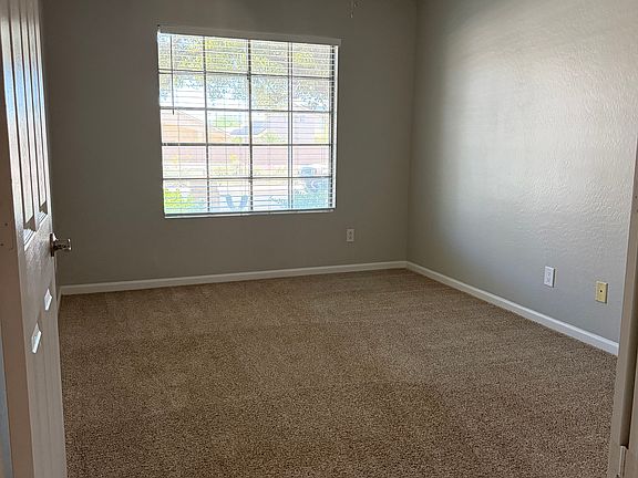 5th image of 24062 W Antelope Trl