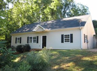 308 Skyview Ln, Gainesville, GA 30501