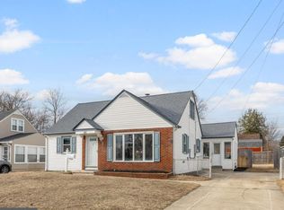 221 Russell Ave, Barrington, NJ 08007