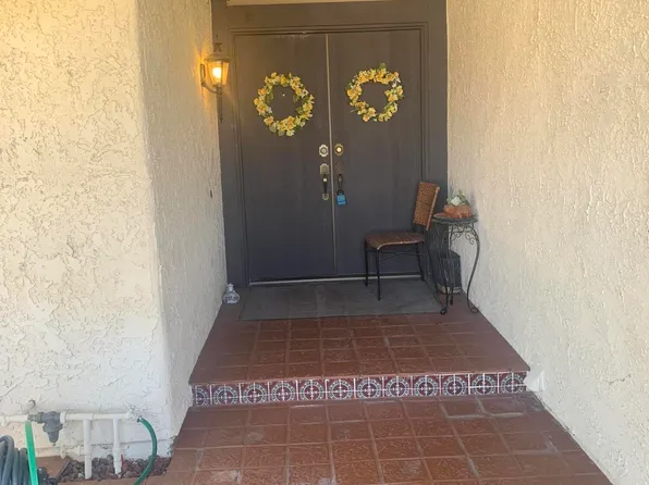 142 Longfellow Ct, Thousand Oaks, CA 91360