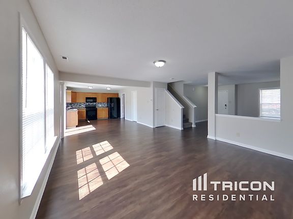 4th image of 7657 Charlotte Dr