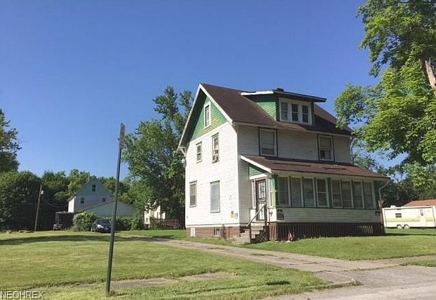 1st image of 331 W Delason Ave