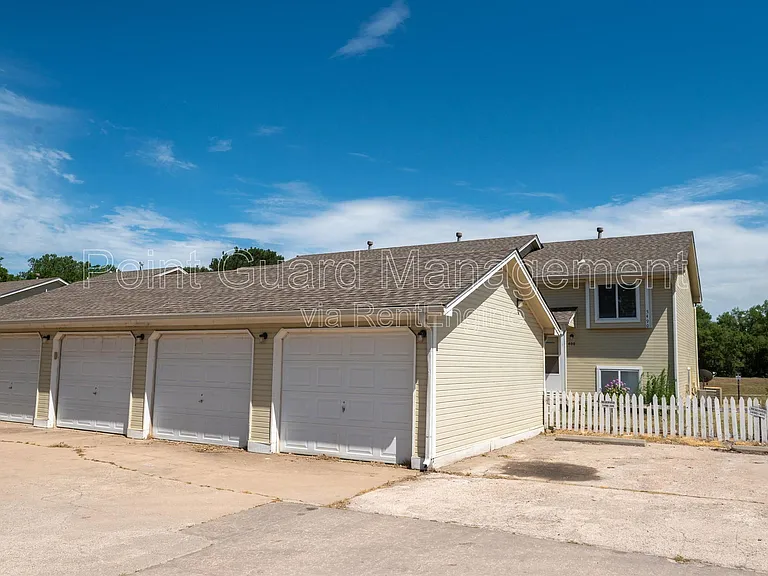 5510 S Gold St #300 — Photo 21