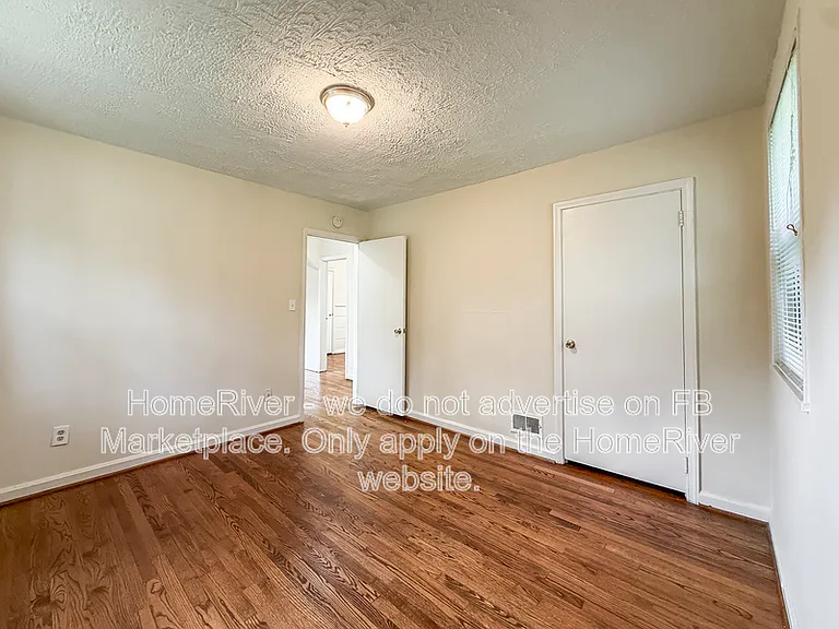 3400 Radnor Pl — Photo 2