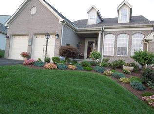 423 Eton Dr, Greensburg, PA 15601