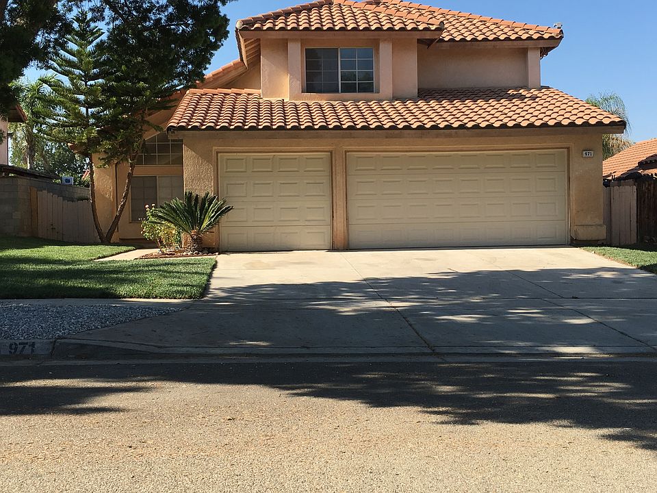 1st image of 971 Yardley Way