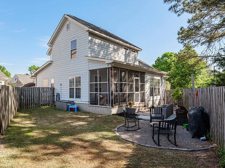 726 Bonnie Oaks Ln — Photo 40