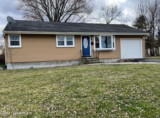 14 Mason St, Troy, NY 12180