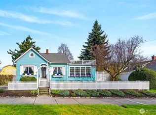 1512 10th Street, Anacortes, WA 98221