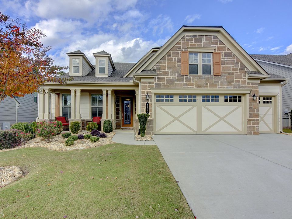 1st image of 206 Spruce Pine Cir