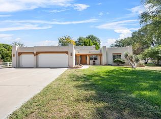 2 Pando Ln, Los Lunas, NM 87031