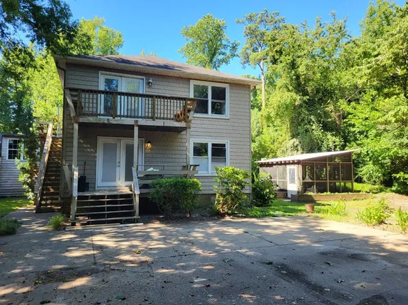 PleasureHouse2433, 2433 Pleasure House Rd #B, Virginia Beach, VA 23455