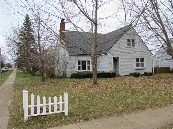 227 Cedar St, Medford, WI 54451