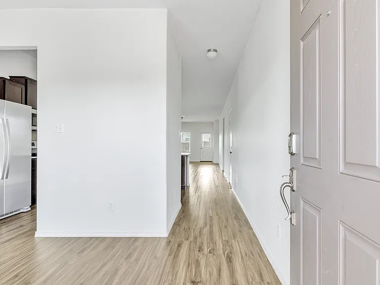 21316 Quick Fox Dr — Photo 2