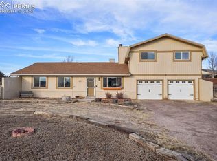 45 Lazy West Rd, Fountain, CO 80817