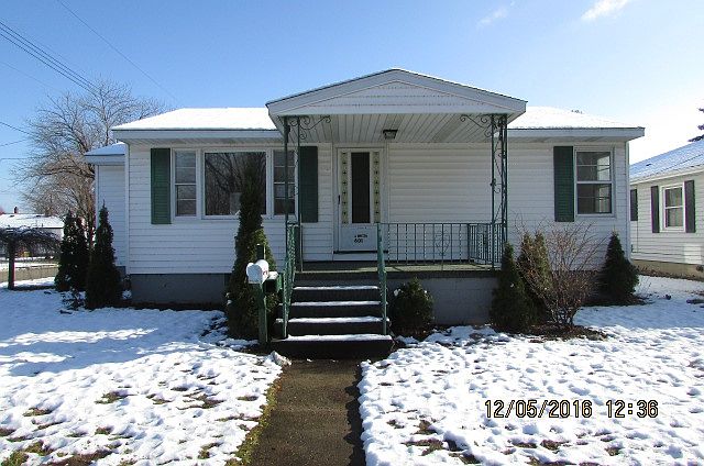 1st image of 601 S Barclay St