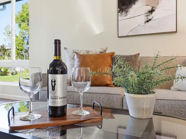 715 Seville Way, Novato, CA 94949