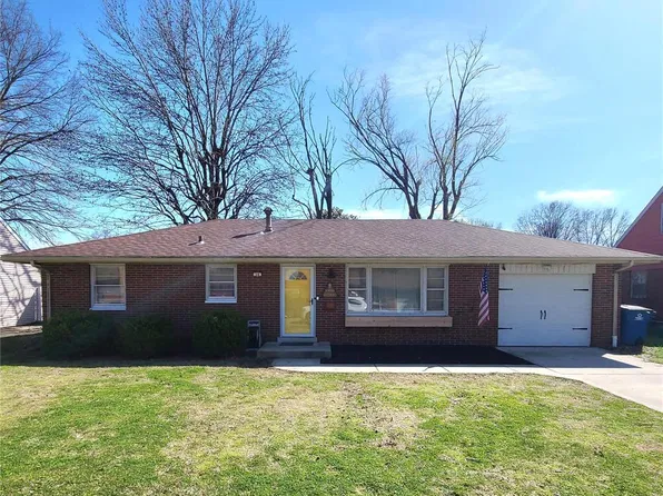 14 Bermuda Ln, Granite City, IL 62040