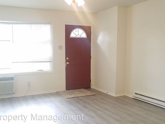 3rd image of 500 N Westridge Dr APT B2