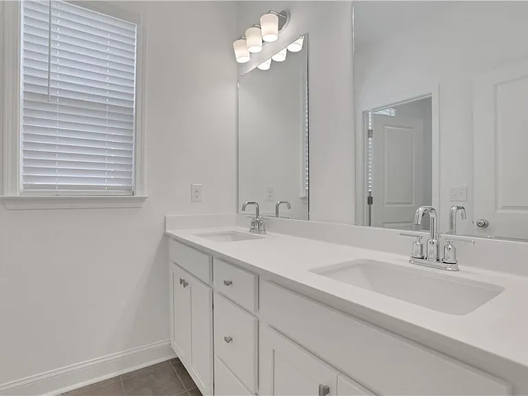 3198 Shirecrest Ln — Photo 36
