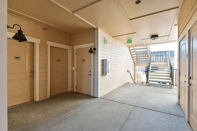 2802 Kansas Drive — Photo 10