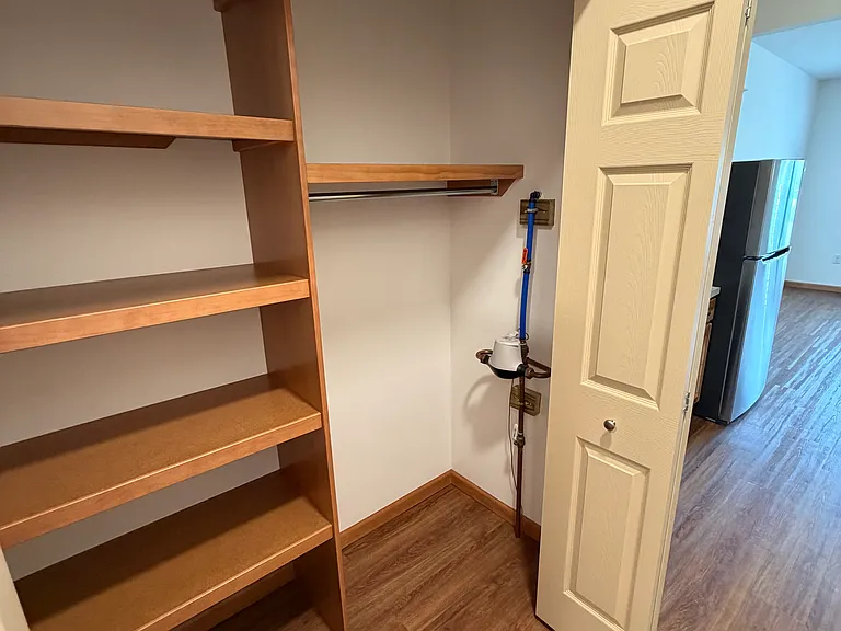 420 Johnston St #2 — Photo 14