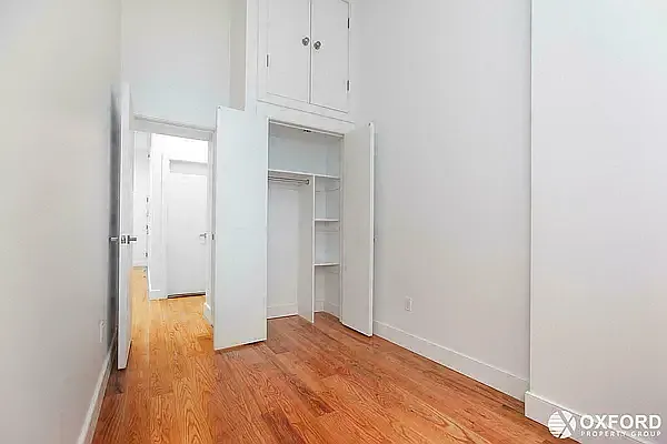 Rented by Oxford Property Group | media 8