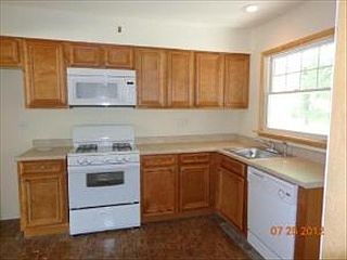 5th image of 218 S Illinois Dr