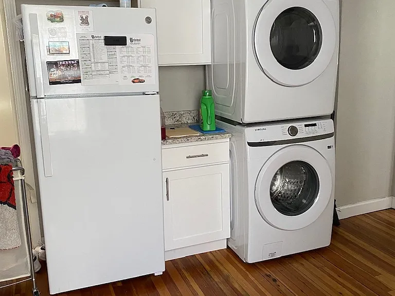 407 West St #2 — Photo 6