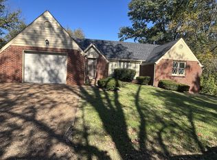 27 Asbury Ln, Hermitage, TN 37076