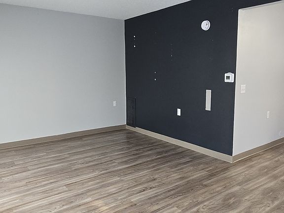 5th image of 260 Frenn Ave #260
