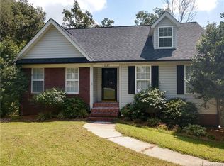 1037 Meadowlark Ln SE, Concord, NC 28025