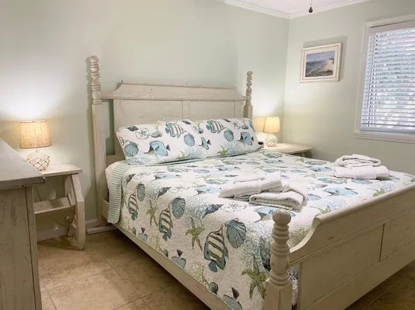 21 Lagoon Rd Unit A-3d, Hilton Head Island, SC 29928