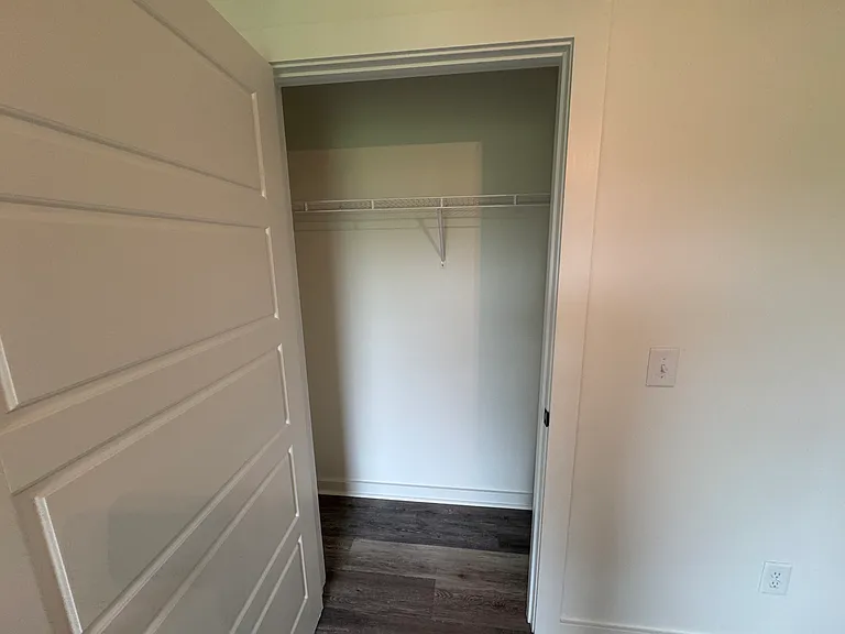 165 Sunlight Cir — Photo 16