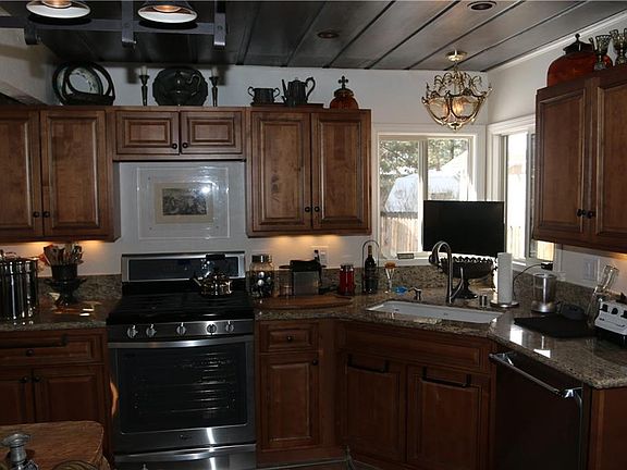 4th image of 296 N Eureka Dr