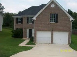 7411 Petunia Dr, Riverdale, GA 30296