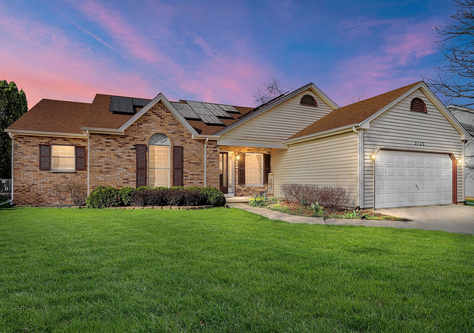 2120 Royal Blvd, Elgin, IL 60123 Zillow