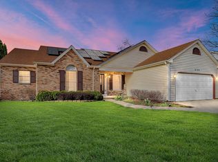 2120 Royal Blvd, Elgin, IL 60123