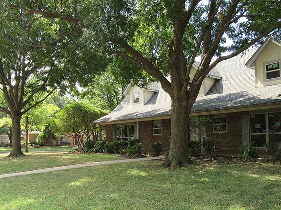 2nd image of 7602 NW Folkstone Way