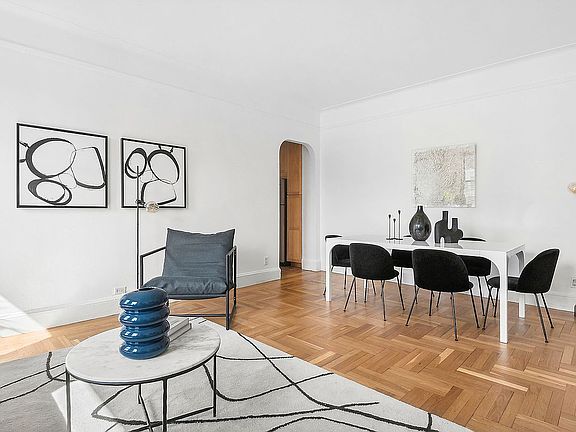 3rd image of 50 Plaza St E APT 6E